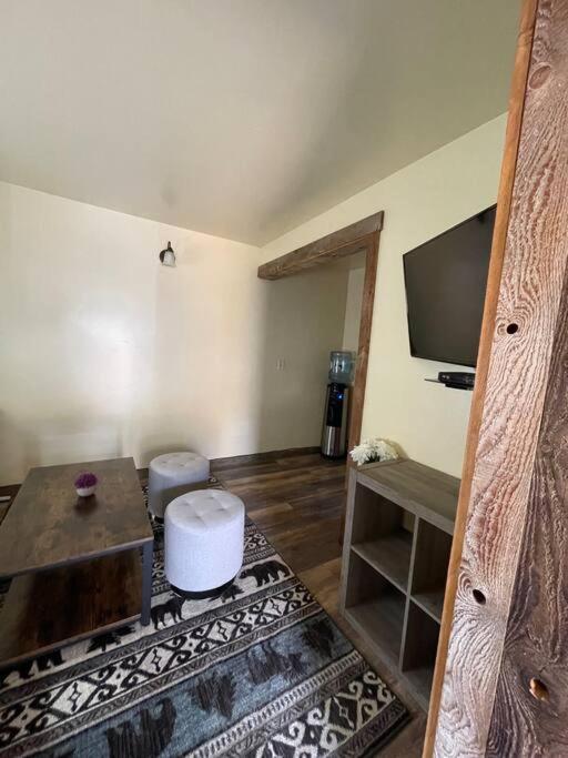 Parkway Yellowstone Guest House Apartment #3 Gardiner Exterior foto
