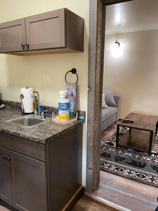 Parkway Yellowstone Guest House Apartment #3 Gardiner Exterior foto